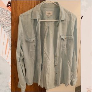 American Eagle Button Down